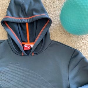 ⚽️Puma Sweatshirt. Hooded.